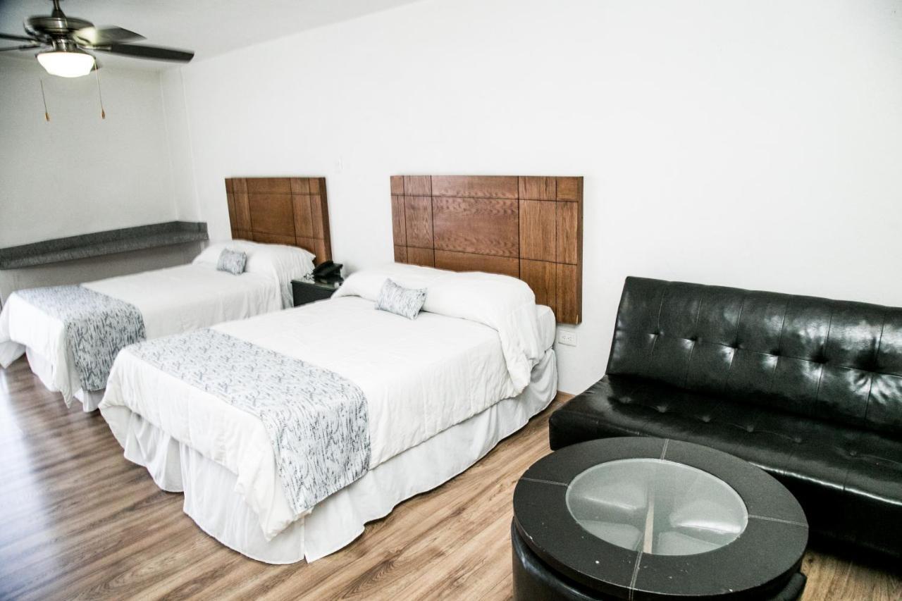 מונטריי Booking Dioh מראה חיצוני תמונה