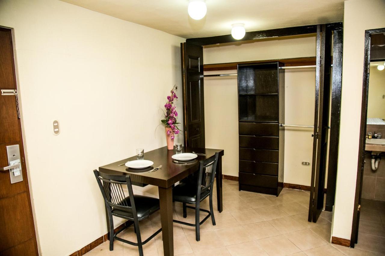 מונטריי Booking Dioh מראה חיצוני תמונה